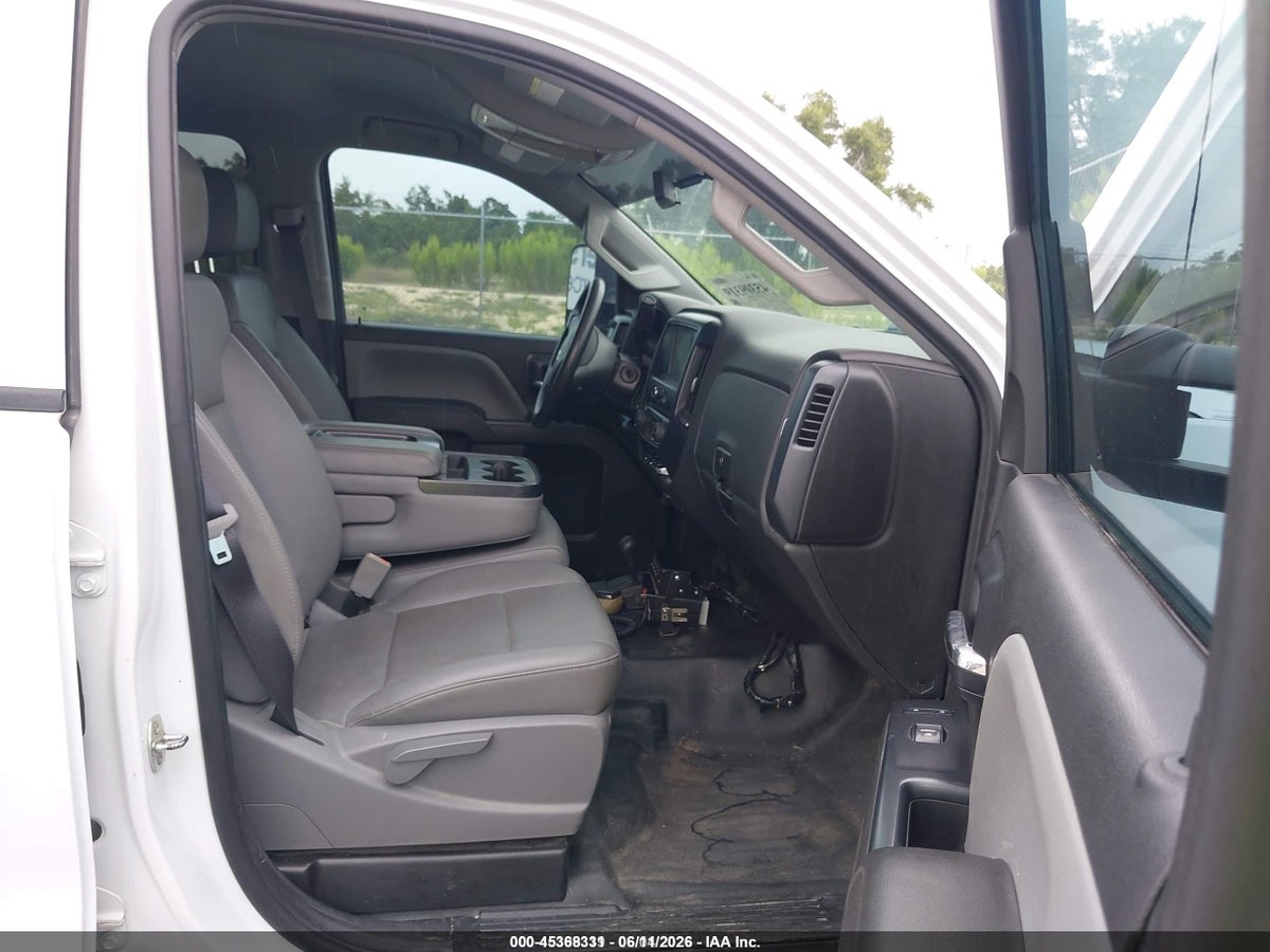 2017 CHEVROLET SILVERADO 3500HD WT — снимка 5