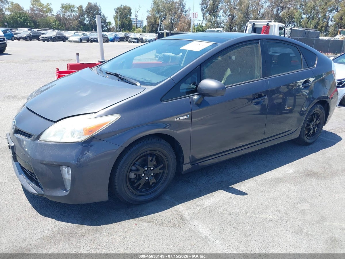 2013 TOYOTA PRIUS FOUR — снимка 2