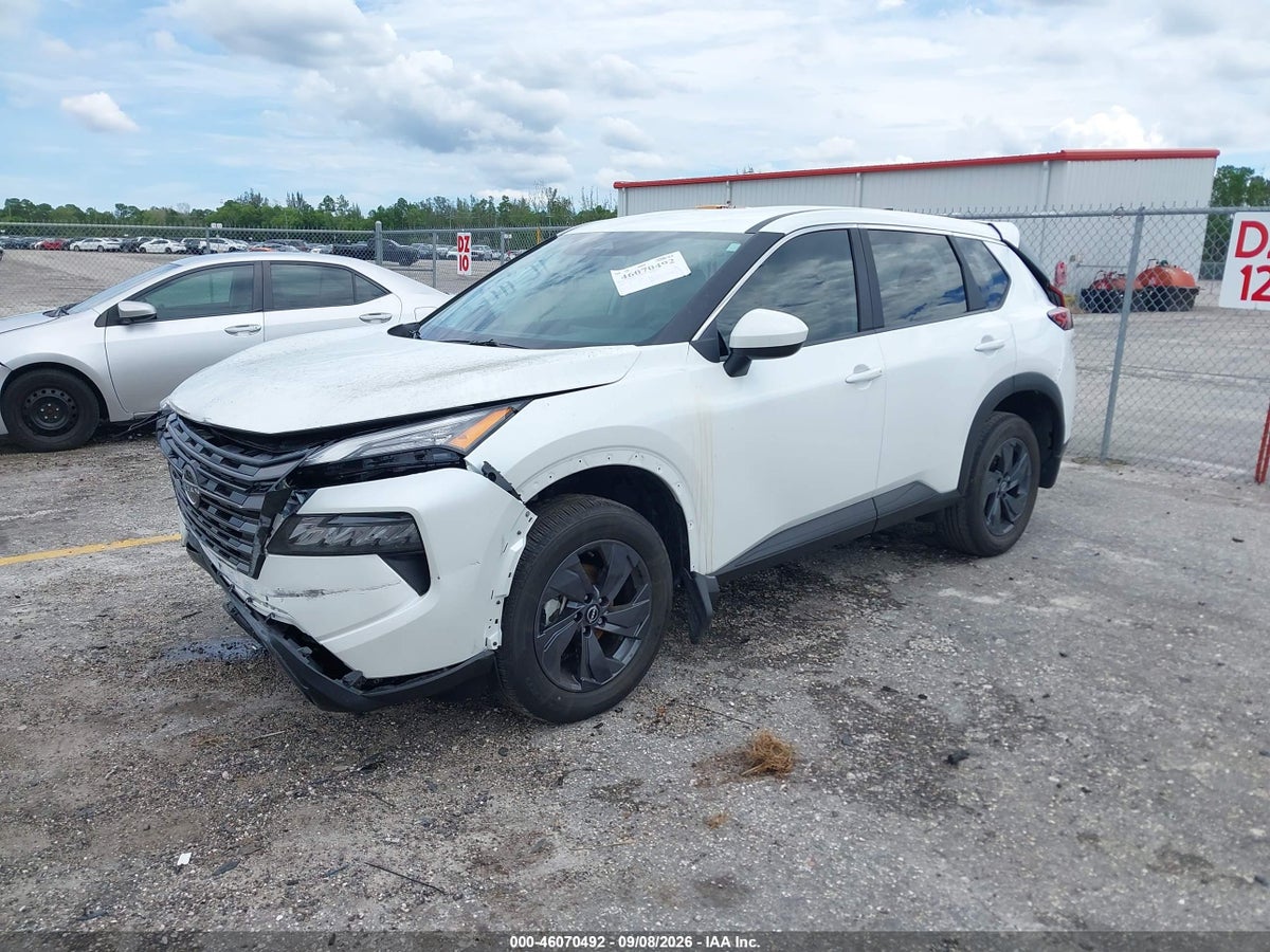 2026 NISSAN ROGUE SV — снимка 2