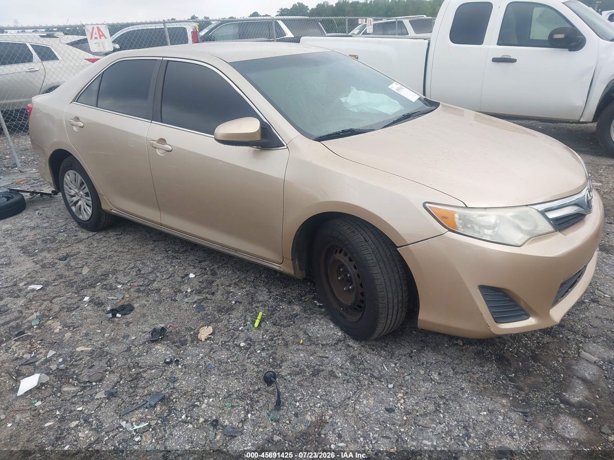 2012 TOYOTA CAMRY LE